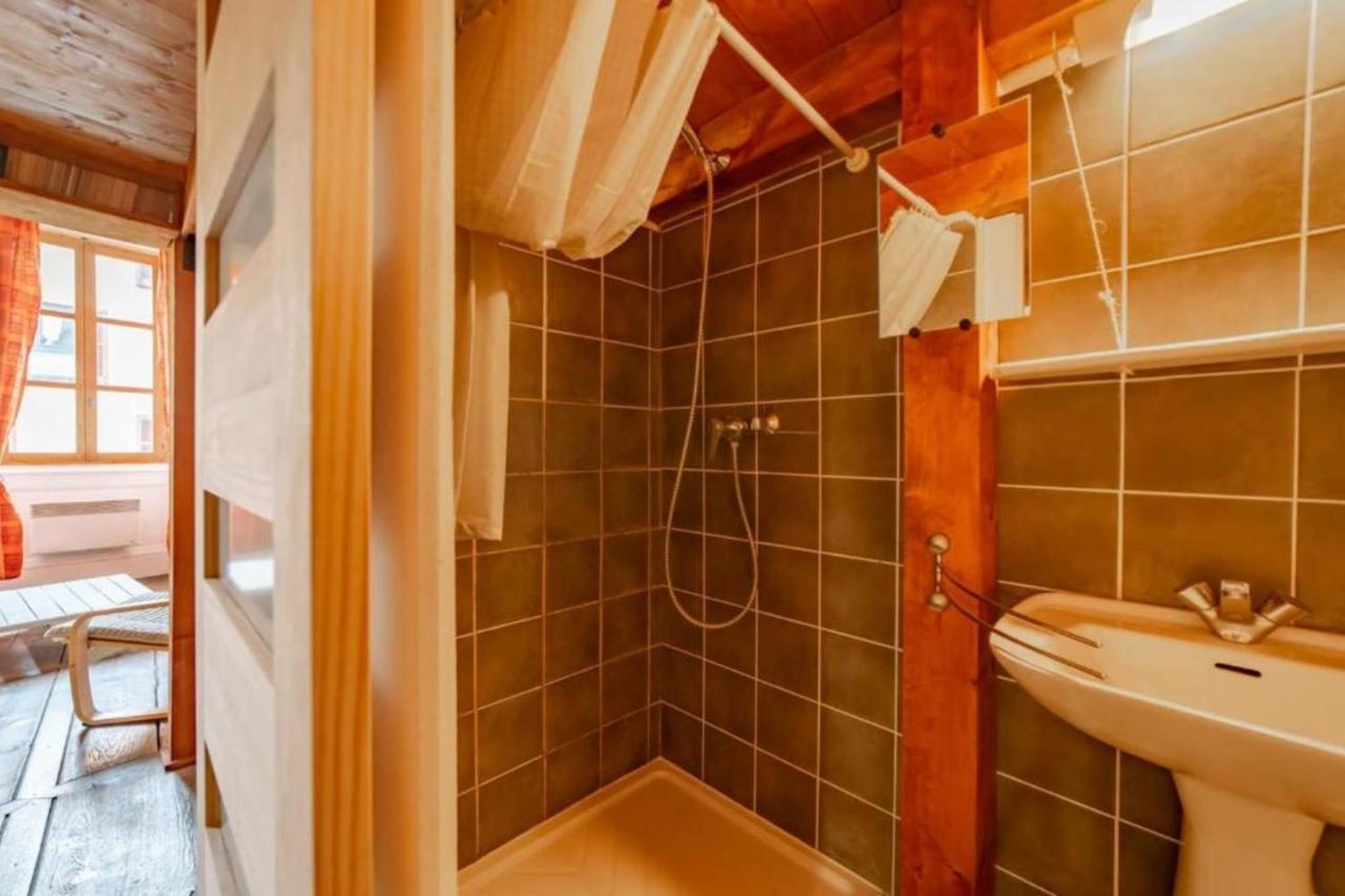 Appartement classé 2 étoiles au cœur du centre historique d'Annecy Extérieur photo